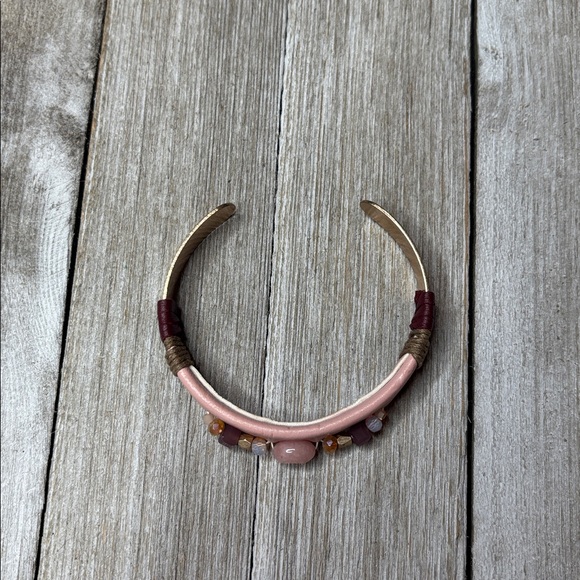 Pink Beaded Bracelet - Picture 3 of 3